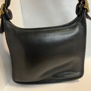 VTG Coach Black Leather Shoulder Strap Bag